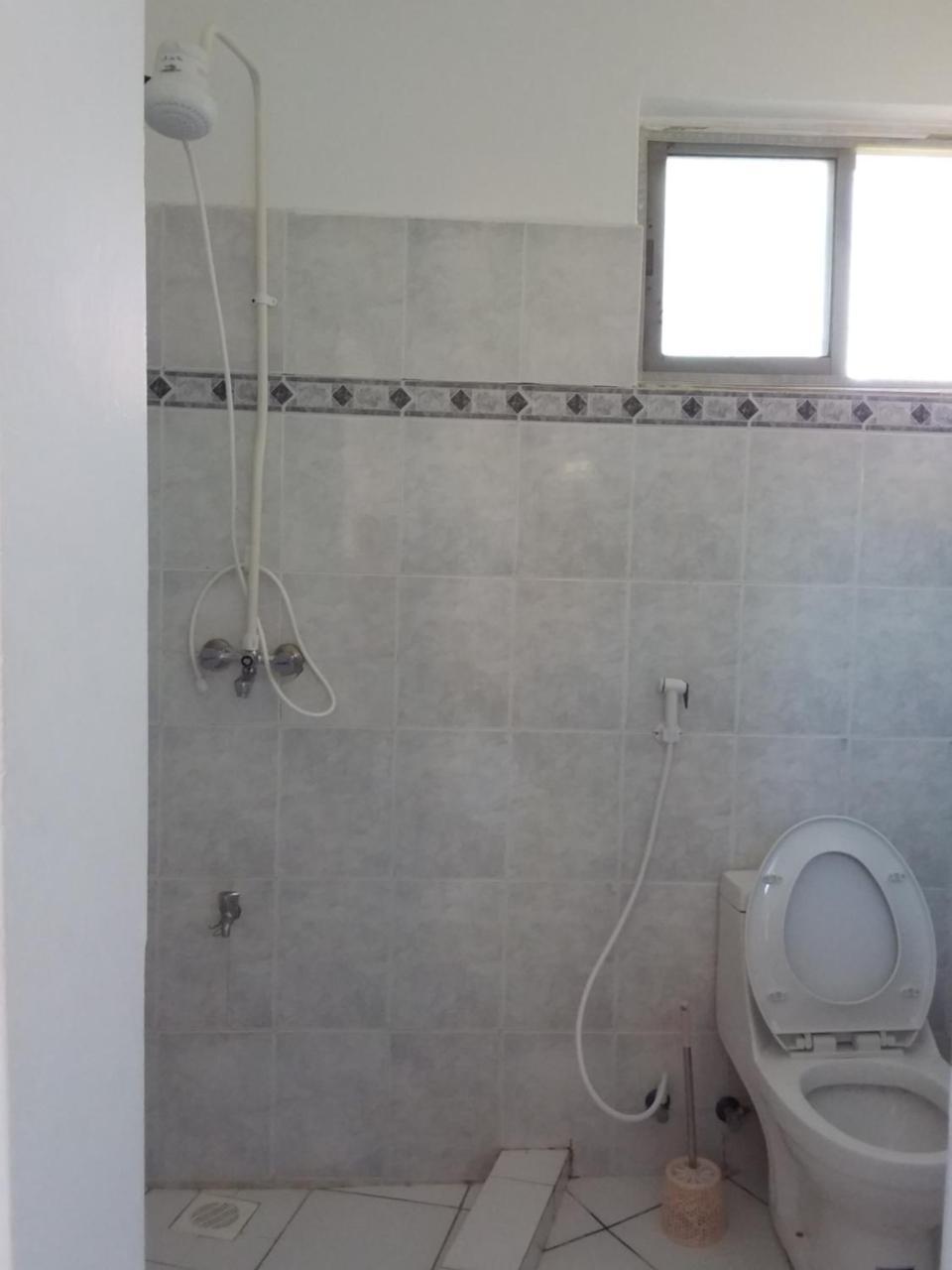 Royal Palms Apartment A4 Mombasa Esterno foto